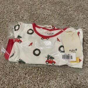 Kyte Baby wreath toddle PJ